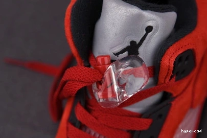 Hyperoad (2021) RETRO AIR 5 RED BULLS RAGING JORDAN 0720